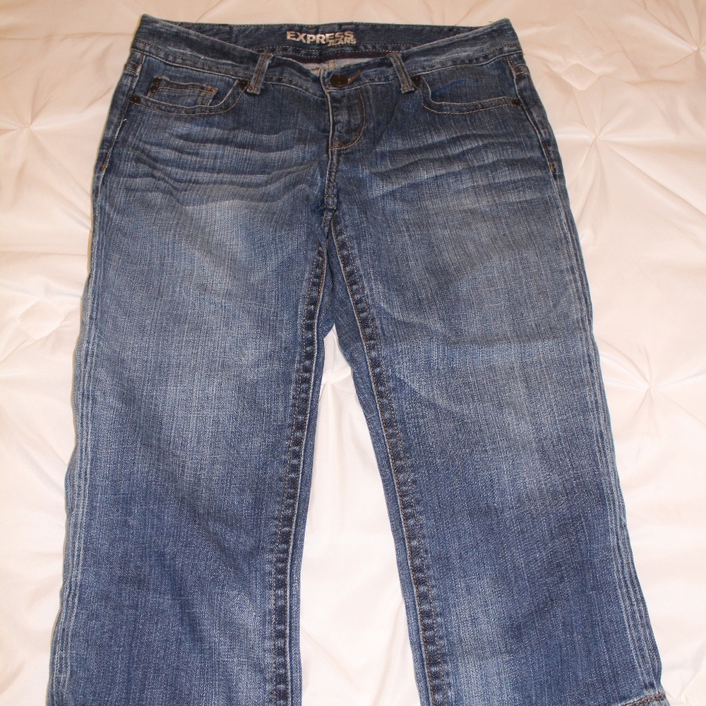 Express Ladies Crop Jeans Sz 8